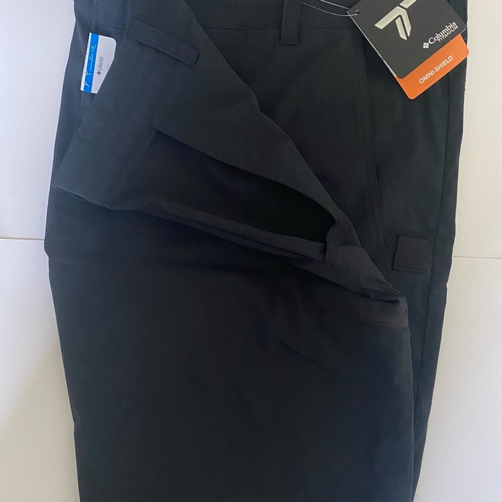 Columbia Omni-Shield Black Trousers short